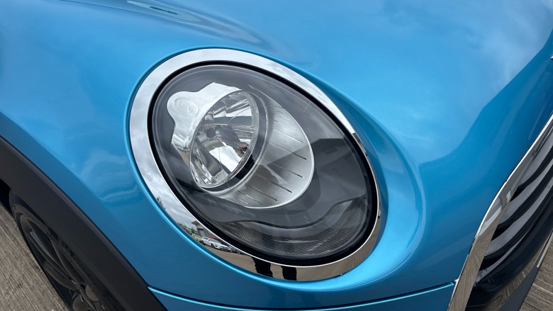 MINI Hatchback 1.5 Cooper 3dr Petrol Hatchback